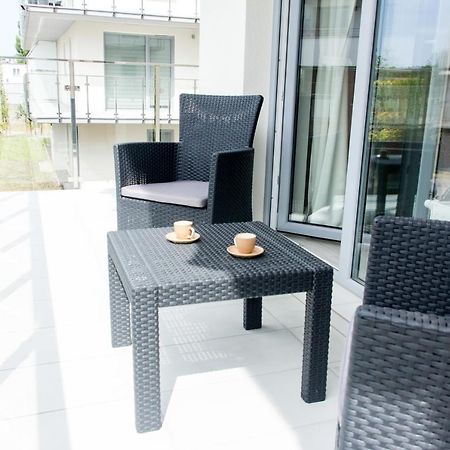 Komfortowy Apartament Lazur Z Garazem Kołobrzeg Eksteriør billede